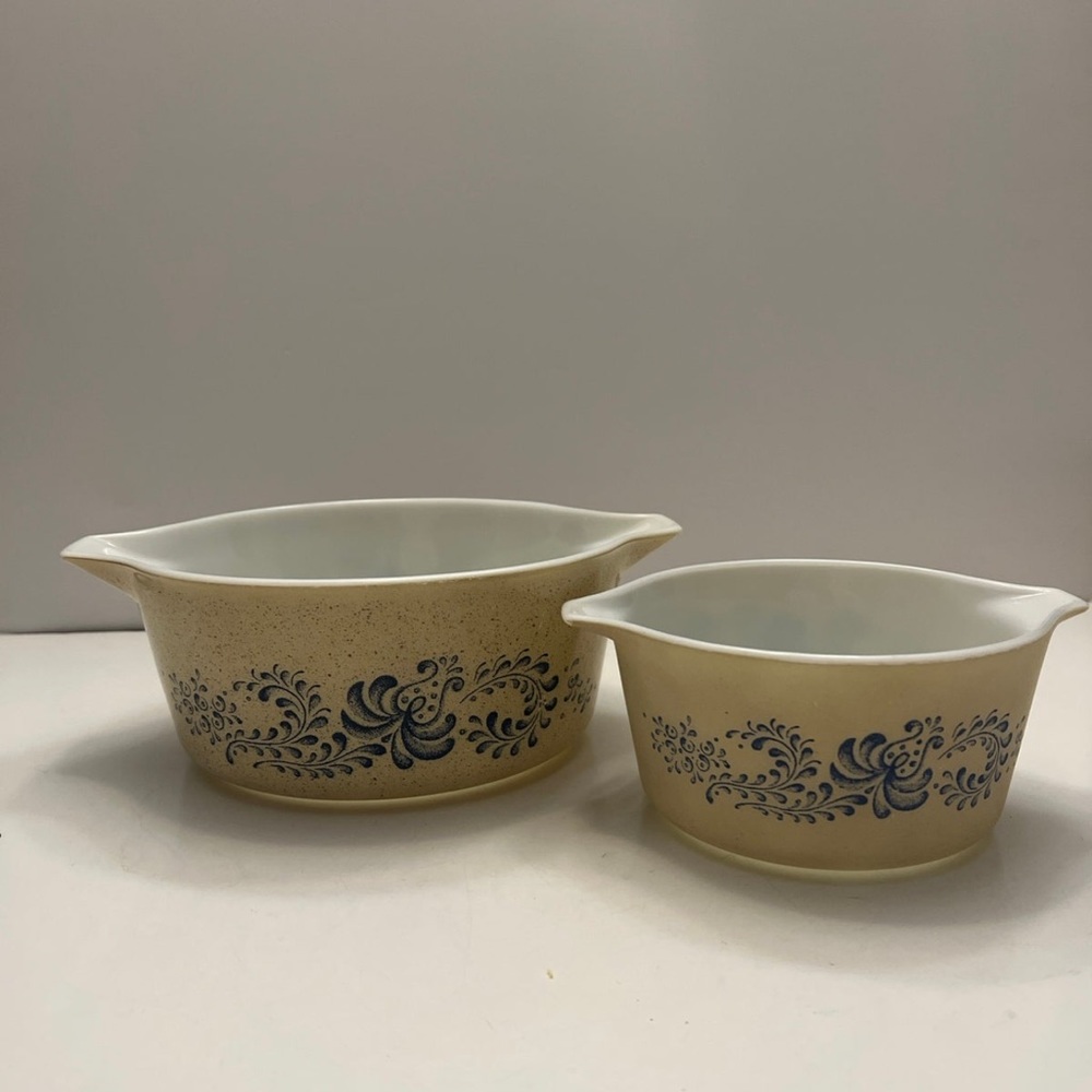 Pyrex Homestead Casserole Beige & Blue Set-2 No Lids